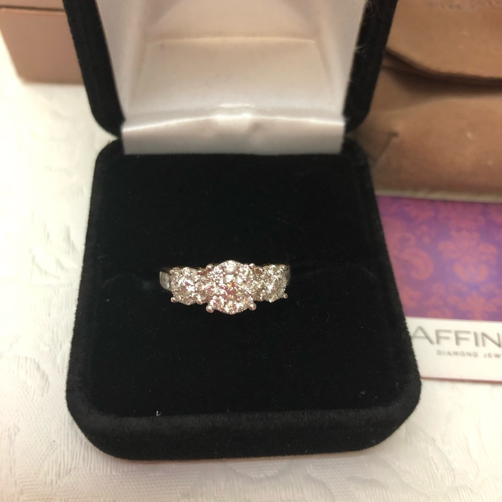 Affinity 1 cttw Genuine Diamond Yellow Gold sz 5.5 - Picture 2 of 7